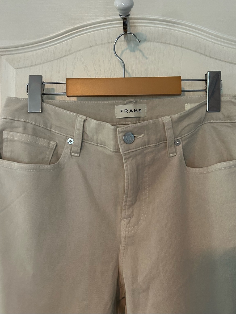 Frame Denim Men's Casual Skinny Jeans in Light Beige - Picture 2 of 9